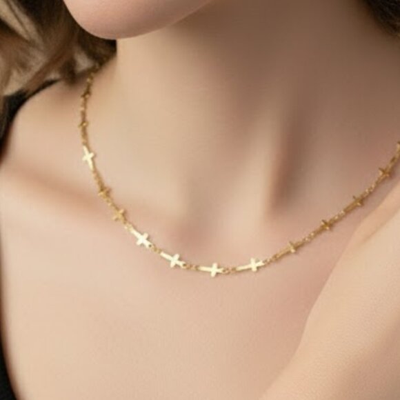 Cross Chain Stainless Steel Necklace Gold Plated Stainless Steel Handmade - Picture 4 of 11